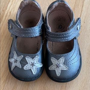 Pediped Grip n Go shoes